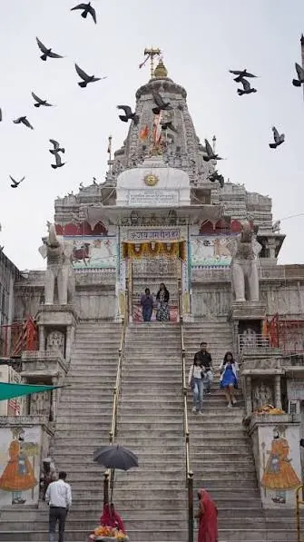 Cherry Cabs in Udaipur